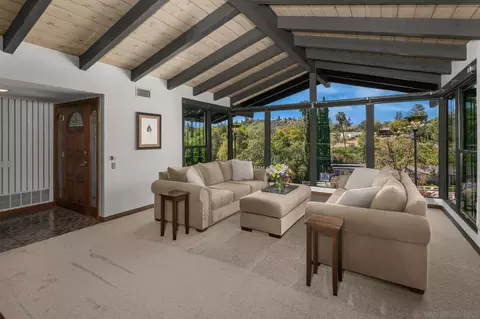 Living - 11416 Lorena Ln, El Cajon, CA 92020 photo 4 of 5