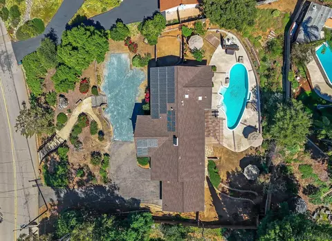 View/Area - 11416 Lorena Ln, El Cajon, CA 92020 photo 3 of 5