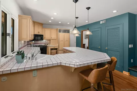 Kitchen - 11416 Lorena Ln, El Cajon, CA 92020 photo 2 of 4
