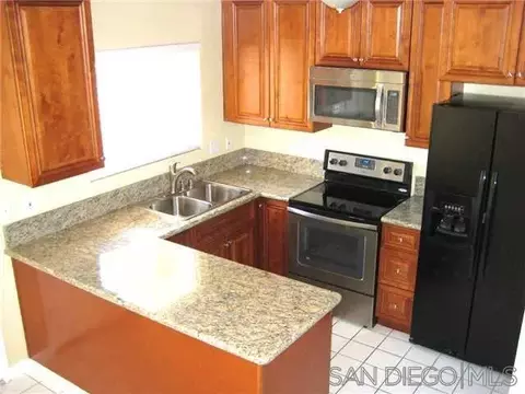 Kitchen - 10317 Santana Ranch Dr, Santee, CA 92071 photo 2 of 5
