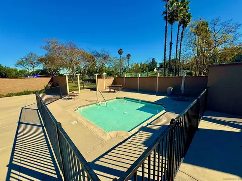 9939 Crestlane Ct, Spring Valley, CA 91977 photo 31