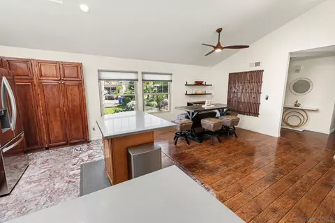 9939 Crestlane Ct, Spring Valley, CA 91977 photo 16