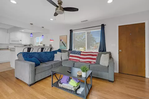 Living - 469 Taft, El Cajon, CA 92020 photo 1 of 12