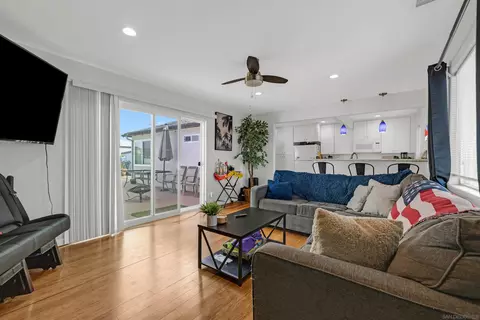Living - 469 Taft, El Cajon, CA 92020 photo 4 of 12