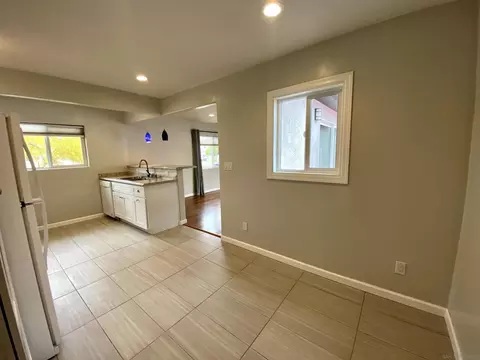 Kitchen - 469 Taft, El Cajon, CA 92020 photo 6 of 7