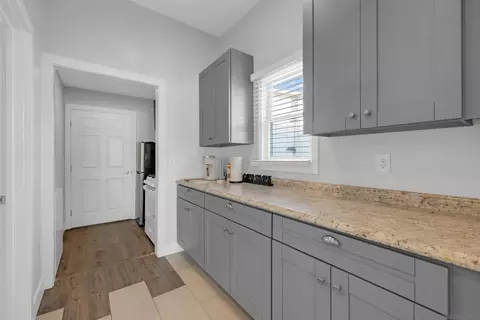 Entry Way - 469 Taft, El Cajon, CA 92020 photo 2 of 3