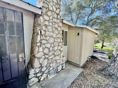 Exterior - 2550 Live Oak Trl, Boulevard, CA 91905 photo 10 of 11