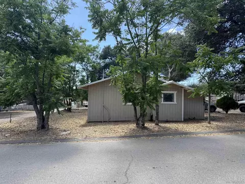 Exterior - 2550 Live Oak Trl, Boulevard, CA 91905 photo 3 of 11