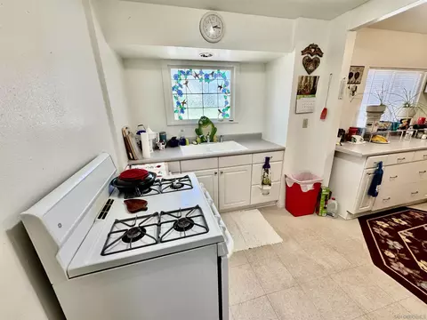 Kitchen - 2550 Live Oak Trl, Boulevard, CA 91905 photo 1 of 4