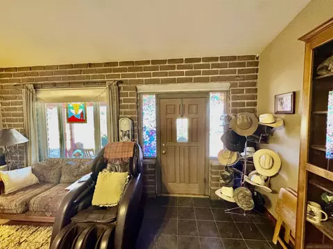 Entry Way - 41083 Old Highway 80, Boulevard, CA 91905 photo 2 of 6