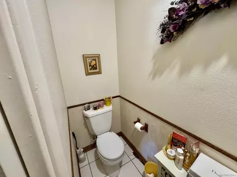 Bath - 41083 Old Highway 80, Boulevard, CA 91905 photo 3 of 4