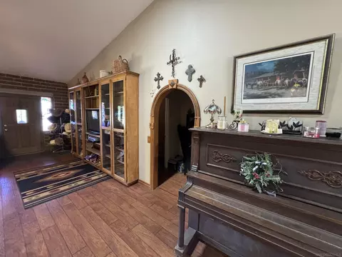 Entry Way - 41083 Old Highway 80, Boulevard, CA 91905 photo 1 of 6