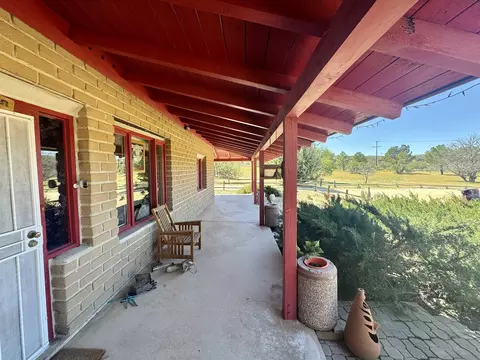 Exterior - 41083 Old Highway 80, Boulevard, CA 91905 photo 3 of 32
