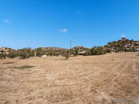 Exterior - 41083 Old Highway 80, Boulevard, CA 91905 photo 11 of 15