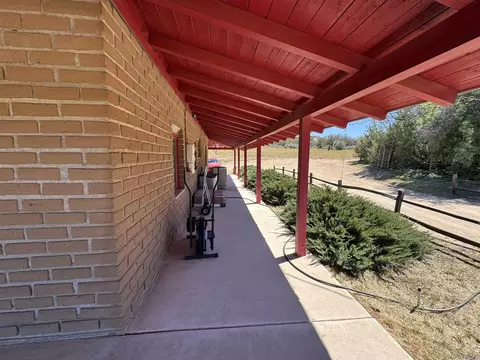 Exterior - 41083 Old Highway 80, Boulevard, CA 91905 photo 4 of 32