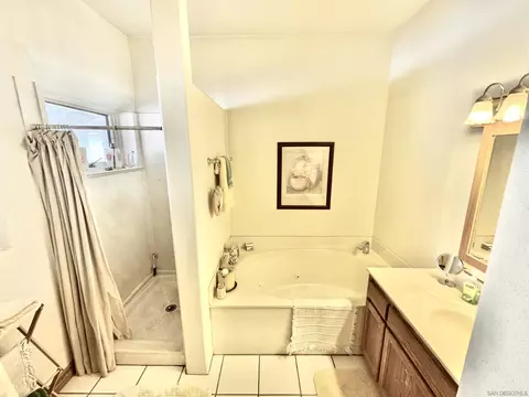 Bath - 41083 Old Highway 80, Boulevard, CA 91905 photo 2 of 4