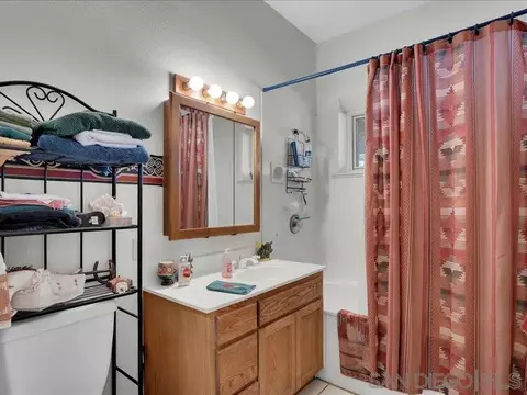 Bath - 41083 Old Highway 80, Boulevard, CA 91905 photo 1 of 4