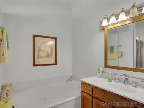 Bath - 41083 Old Highway 80, Boulevard, CA 91905 photo 2 of 4