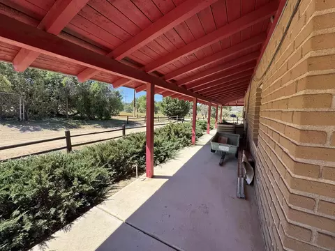 Exterior - 41083 Old Highway 80, Boulevard, CA 91905 photo 6 of 32