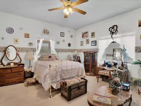 Bedroom - 41083 Old Highway 80, Boulevard, CA 91905 photo 1 of 7