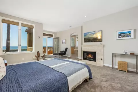 Bedroom - 849 N Rios Ave, Solana Beach, CA 92075 photo 3 of 5