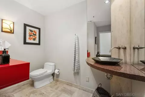 Bath - 849 N Rios Ave, Solana Beach, CA 92075 photo 3 of 3