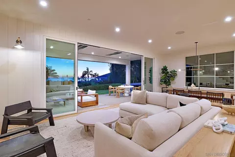 Living - 181 S Nardo, Solana Beach, CA 92075 photo 3 of 3
