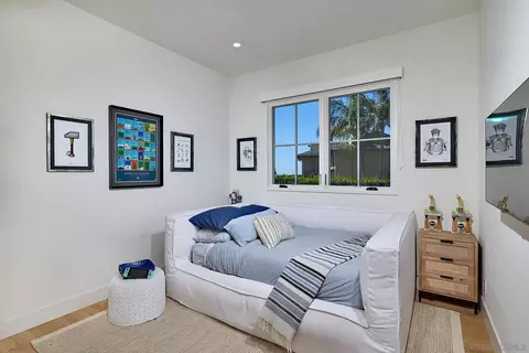 Bedroom - 181 S Nardo, Solana Beach, CA 92075 photo 3 of 5