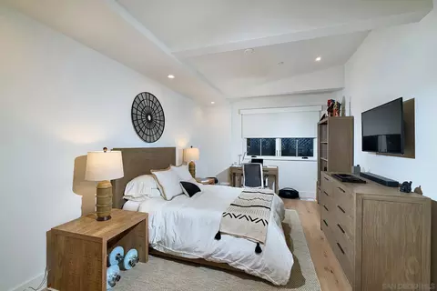Bedroom - 181 S Nardo, Solana Beach, CA 92075 photo 5 of 5