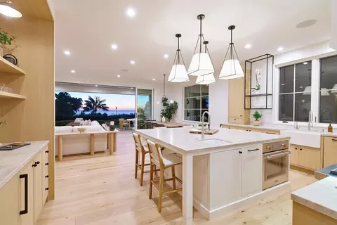 Kitchen - 181 S Nardo, Solana Beach, CA 92075 photo 4 of 5