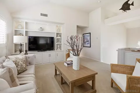 Living - 21 Spinnaker Way, Coronado, CA 92118 photo 5 of 6