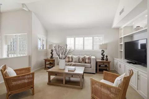 Living - 21 Spinnaker Way, Coronado, CA 92118 photo 4 of 6