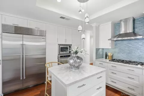 Kitchen - 21 Spinnaker Way, Coronado, CA 92118 photo 3 of 5