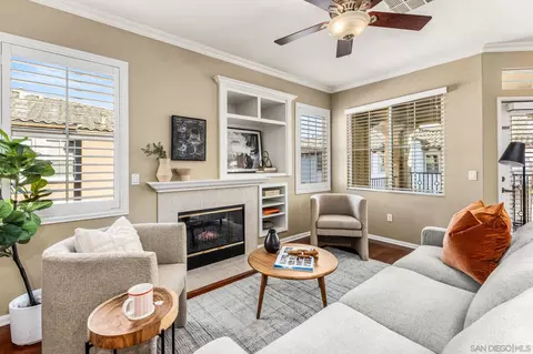 10867 Serafina #36, San Diego, CA 92128