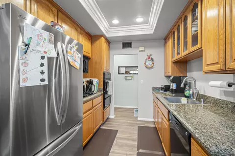 Kitchen - 10131 Carreta, Santee, CA 92071 photo 3 of 3