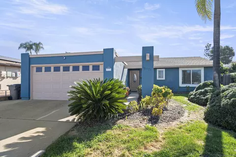 Exterior - 10131 Carreta, Santee, CA 92071 photo 4 of 8