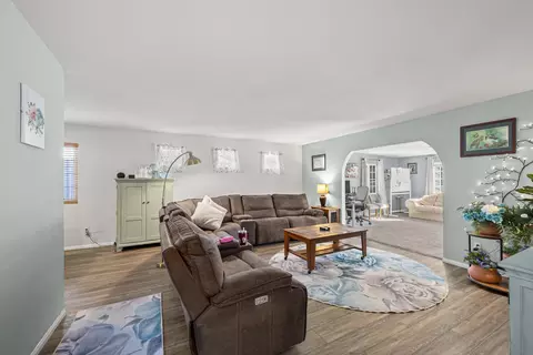 Living - 10131 Carreta, Santee, CA 92071 photo 2 of 2