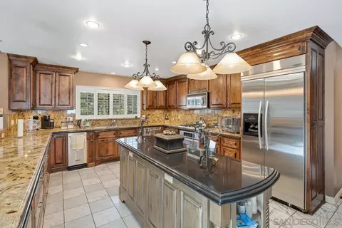 Kitchen - 14650 Alkosh Rd, Jamul, CA 91935 photo 1 of 3