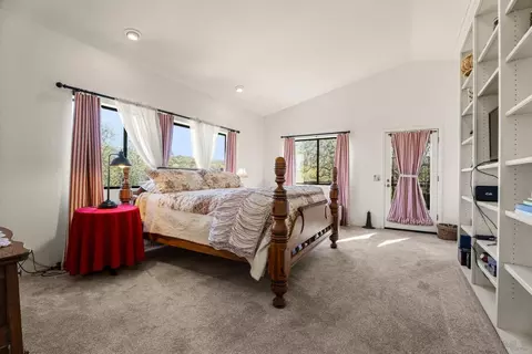 Bedroom - 4824 Mountainbrook Rd, Santa Ysabel, CA 92070 photo 8 of 10