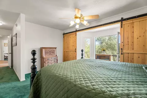 Bedroom - 4824 Mountainbrook Rd, Santa Ysabel, CA 92070 photo 6 of 10