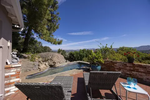 Exterior - 1820 Grove Rd, El Cajon, CA 92020 photo 7 of 29