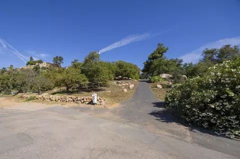 Exterior - 1820 Grove Rd, El Cajon, CA 92020 photo 12 of 29