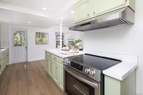 Kitchen - 1820 Grove Rd, El Cajon, CA 92020 photo 2 of 4