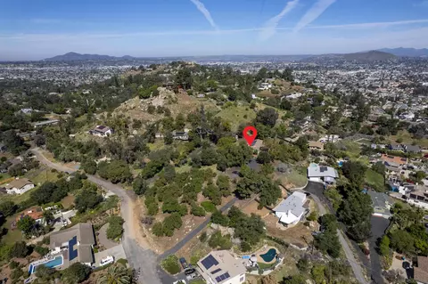 View/Area - 1820 Grove Rd, El Cajon, CA 92020 photo 2 of 16