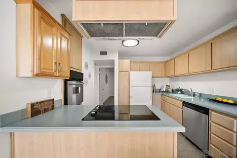 Kitchen - 1250 E Madison Ave #C, El Cajon, CA 92021 photo 1 of 5