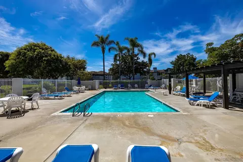 Exterior - 883 Ginger Ave, Carlsbad, CA 92011 photo 8 of 13