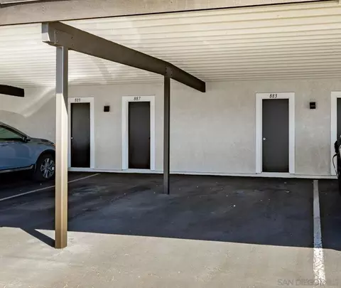 Exterior - 883 Ginger Ave, Carlsbad, CA 92011 photo 4 of 13