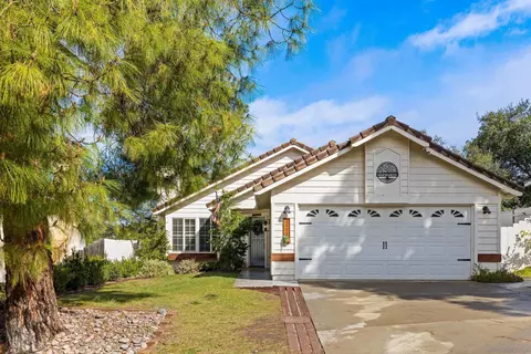 Exterior - 2478 Hialeah Ln, Alpine, CA 91901 photo 2 of 10