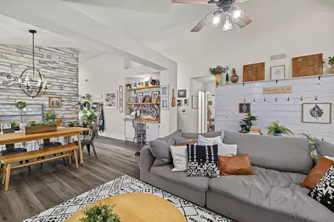 Living - 2478 Hialeah Ln, Alpine, CA 91901 photo 3 of 3