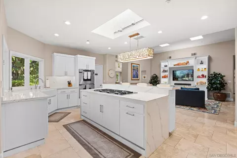 Kitchen - 3369 Rocking Horse Cir, Encinitas, CA 92024 photo 3 of 3